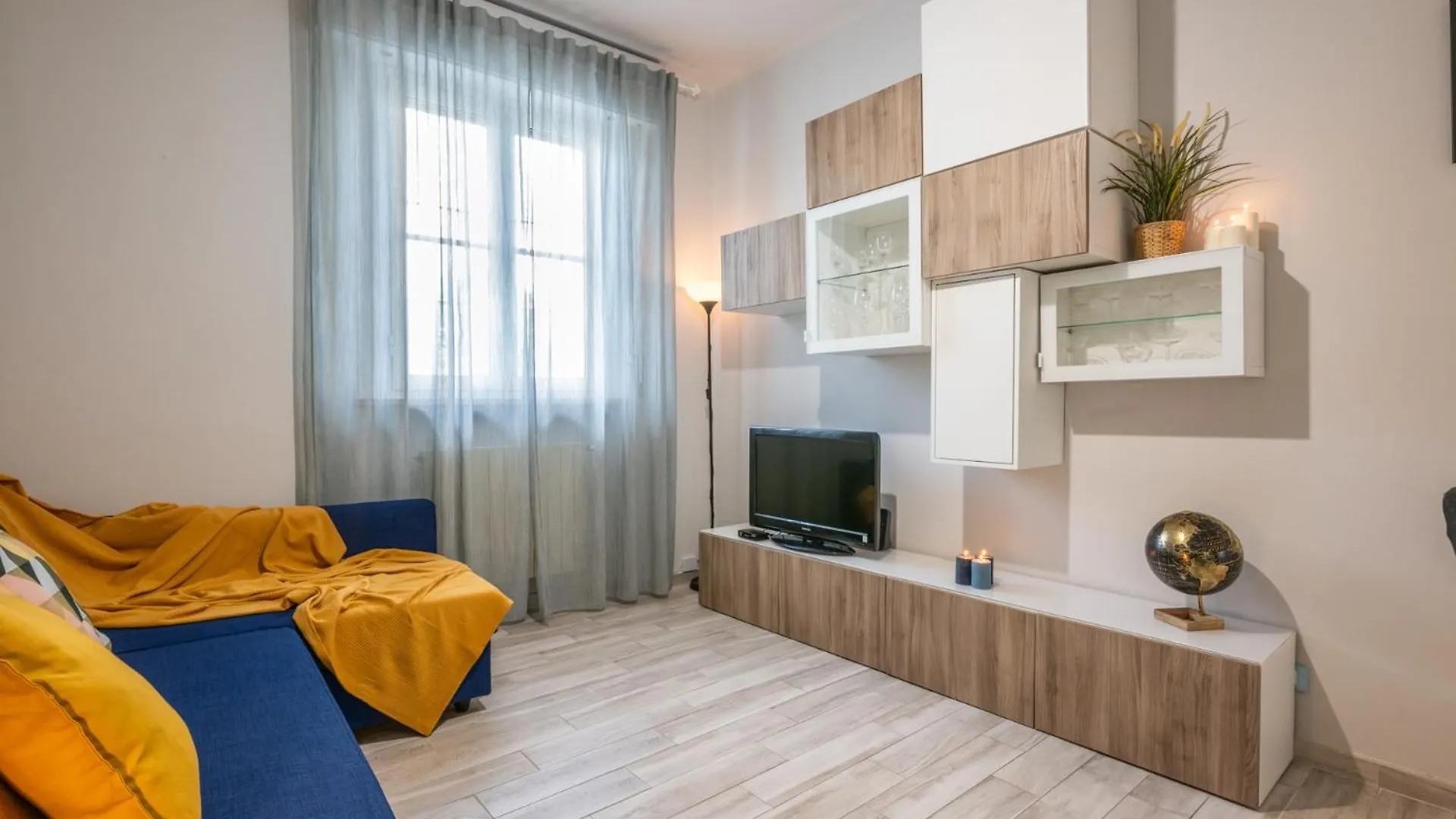 דירה פיזה Sage&Rosemary Home - With Garden By Pleiades Home